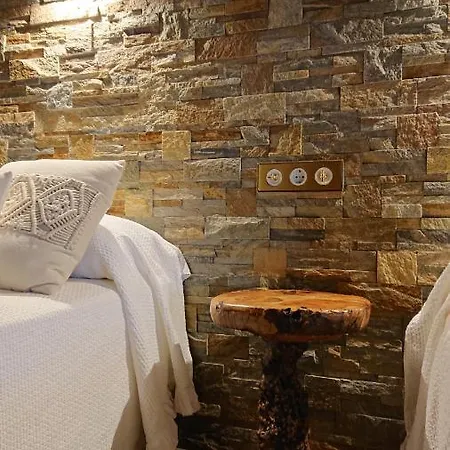 Casa Antón O Cebrero