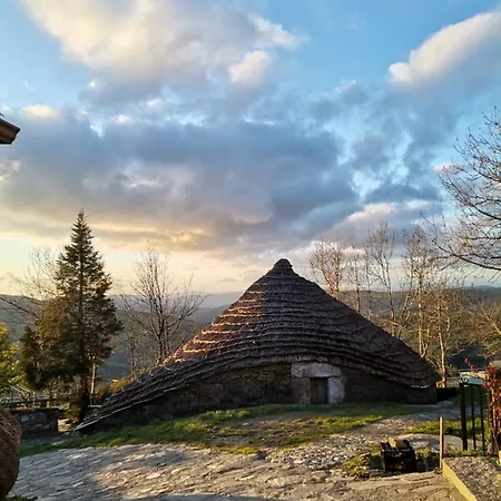 Farm stay Casa Anton O Cebrero
