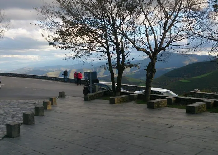 Casa Anton Κατάλυμα σε φάρμα O Cebrero